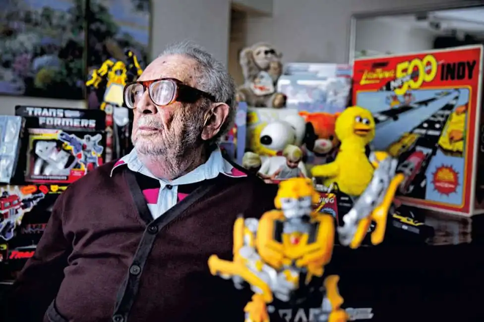 morto henry orenstein inventore dei transformers 6