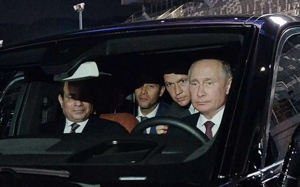 vladimir putin al volante