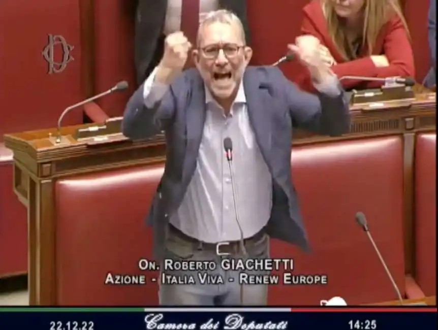 roberto giachetti contro i cinquestelle