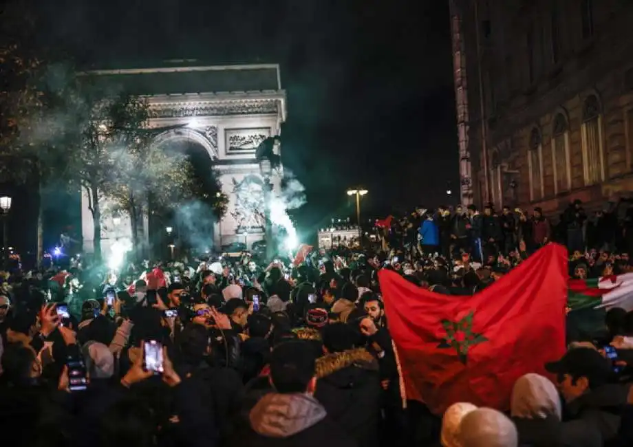 tifosi marocco parigi marocchini 