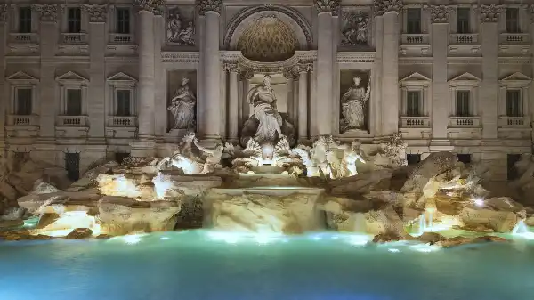 fontana di trevi