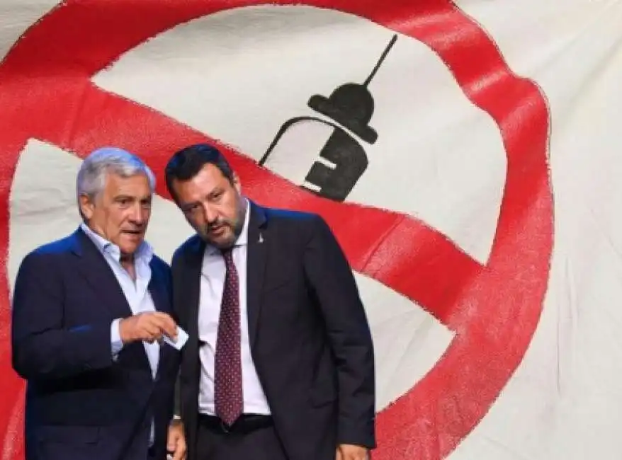 matteo salvini antonio tajani no vax