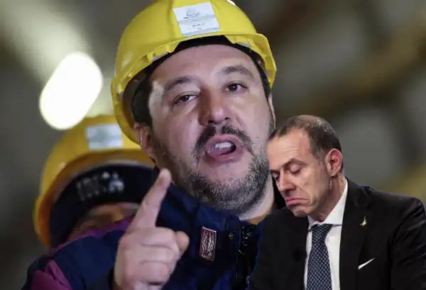 matteo salvini massimiliano romeo