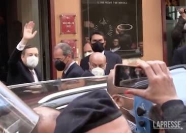 mario draghi contestato al rione sanitÀ di napoli