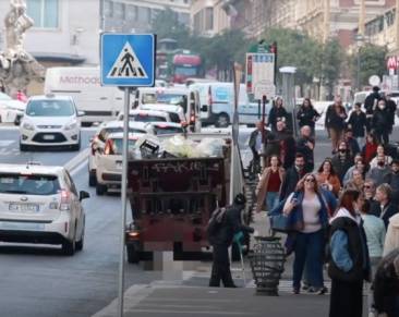 via del tritone sosta selvaggia