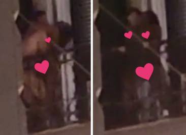 sesso sul balcone a napoli