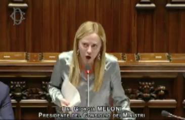 giorgia meloni sbrocca alla camera contro l opposizione